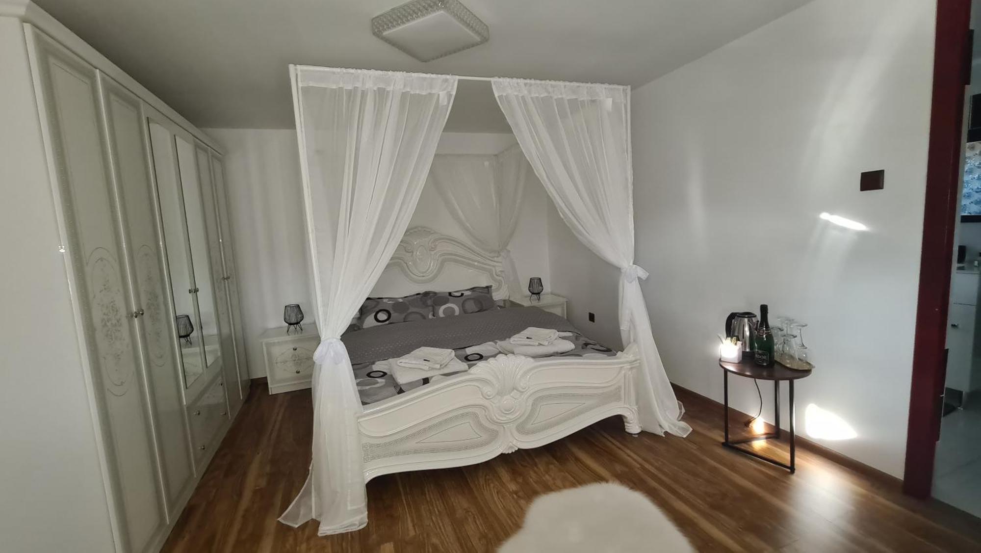 Maricom Home Zărneşti Eksteriør bilde